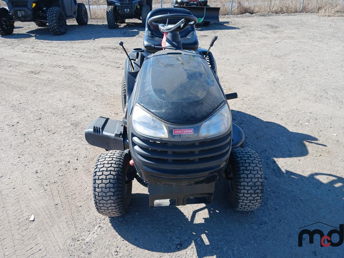 Craftsman T1000 Lawn Tractor